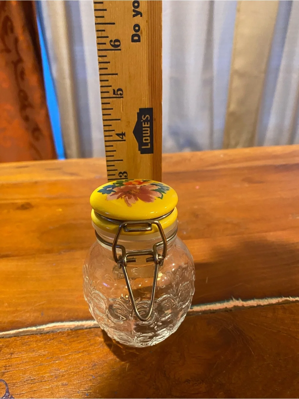 Spice Jar with Clamp Yellow Floral Lid- Pioneer Woman